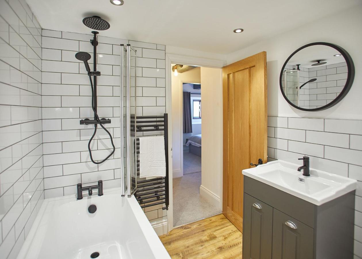 Host & Stay - The Coach House Whitby Exterior foto